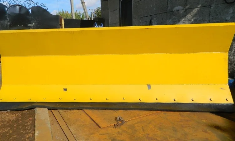 Отвал (лопата) снегоуборочный на трактор Т-150, ЮМЗ, МТЗ - фото № 4