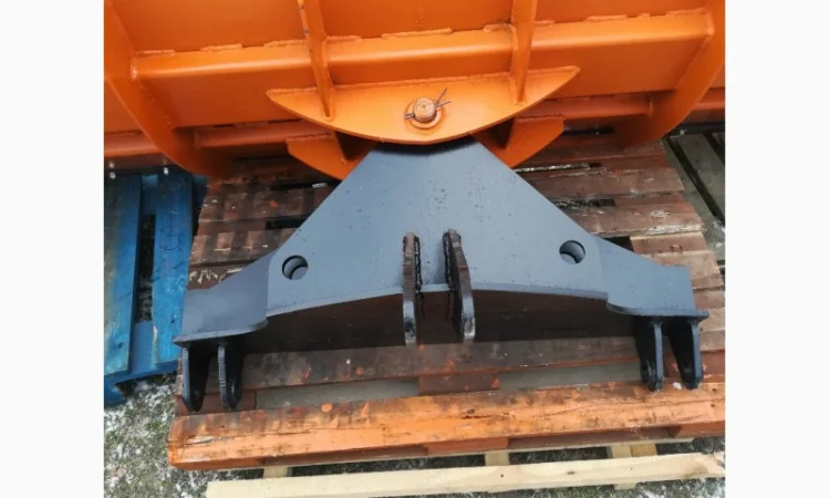 Отвал снегоуборочный на импортный трактор - фото № 6