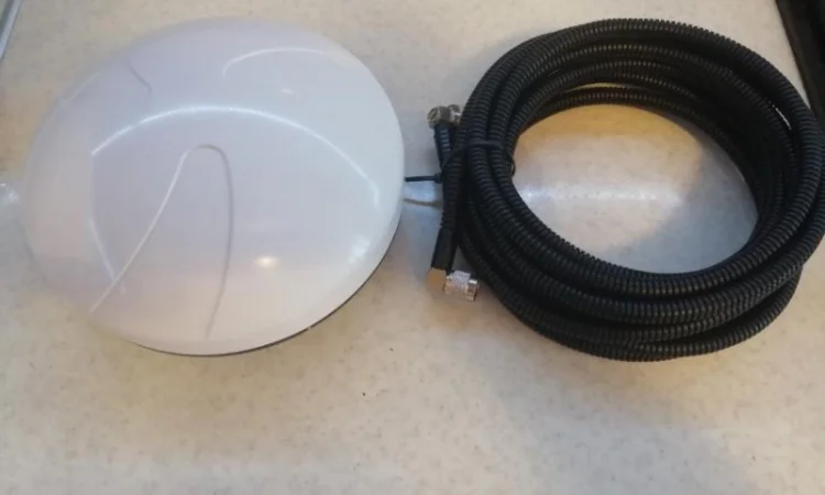 Антенна двухчастотная L1 L2 + платний сигнал Claas A50 агро навигатор S7 S10 - фото № 10