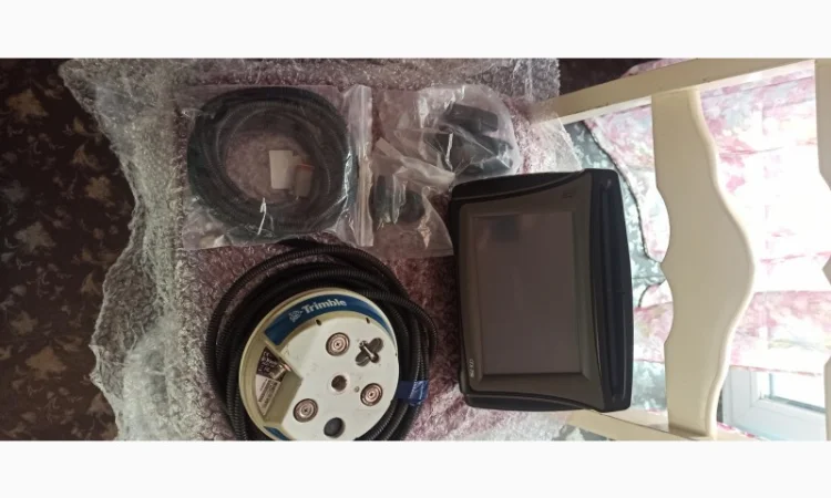 Система параллельного вождения(агро курсоуказатель) Trimble CFX-750 CenterPoint RTX - фото № 3