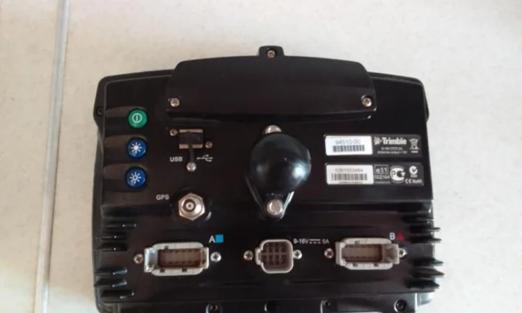 Навігація обприскувач трактор авто паралельне водіння Trimble(Трімбл)CFX 750 - фото № 4