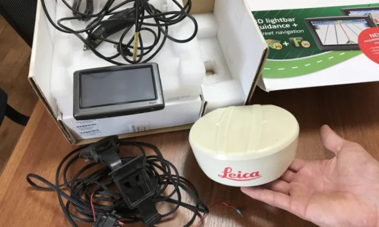 Куплю б/у или не рабочую навигацию(агро курсоуказатель) GPS Leica mojoMINI и Trimble 250 - фото № 9