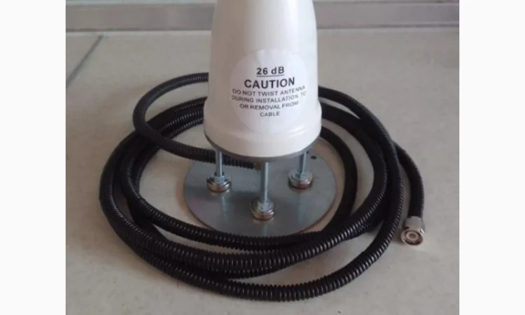 Усиленная антенна 26 dcb для курсоуказателей Trimble, Teejet, Claas, Raven, Leica - фото № 1