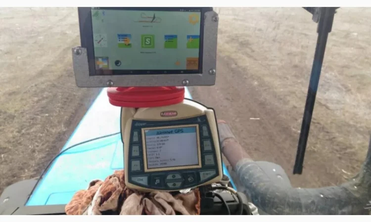 Навигация GPS(система параллельного вождения) для трактора - фото № 6
