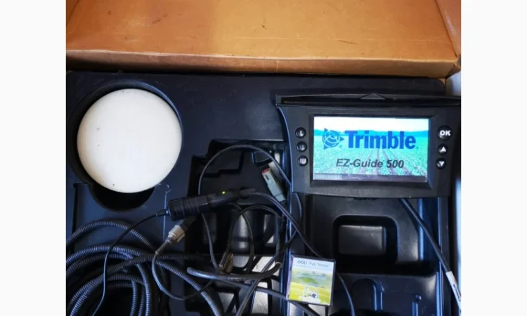 Ремонт, прошивка системы параллельного вождения(курсоуказатель агро) Trimble EZ-250 - фото № 6