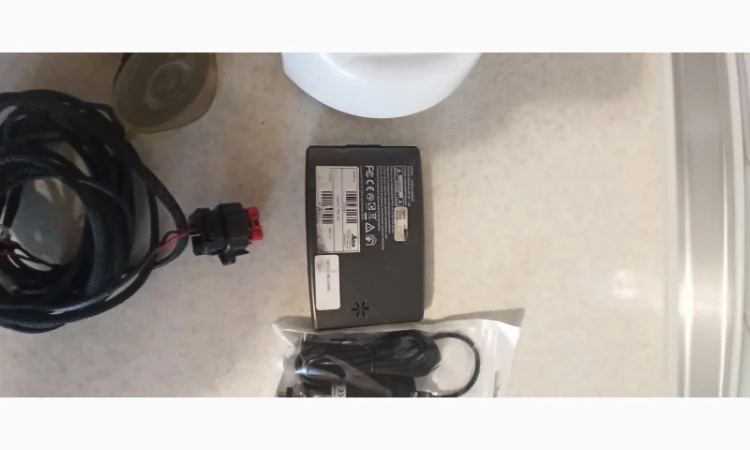 Система параллельного вождения(курсоуказатель GPS агро навигатор) Leica mojoMINI б/у - фото № 8