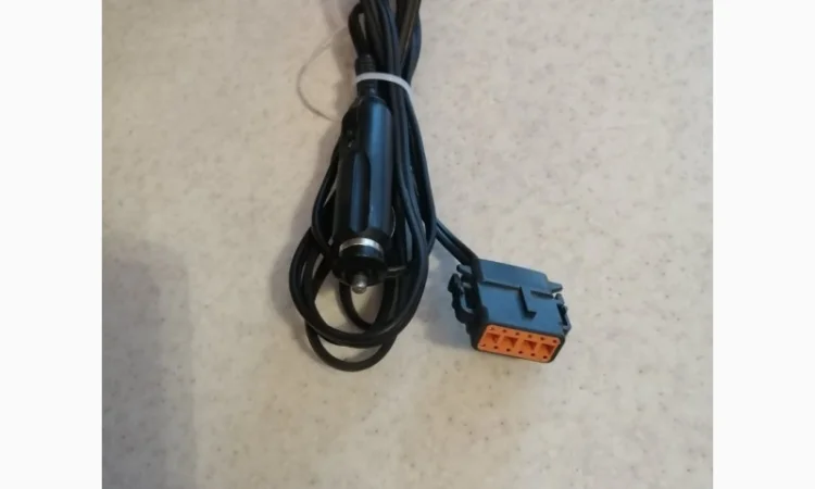 Антенный кабель TNC-TNC к системам параллельного вождения Trimble - фото № 4