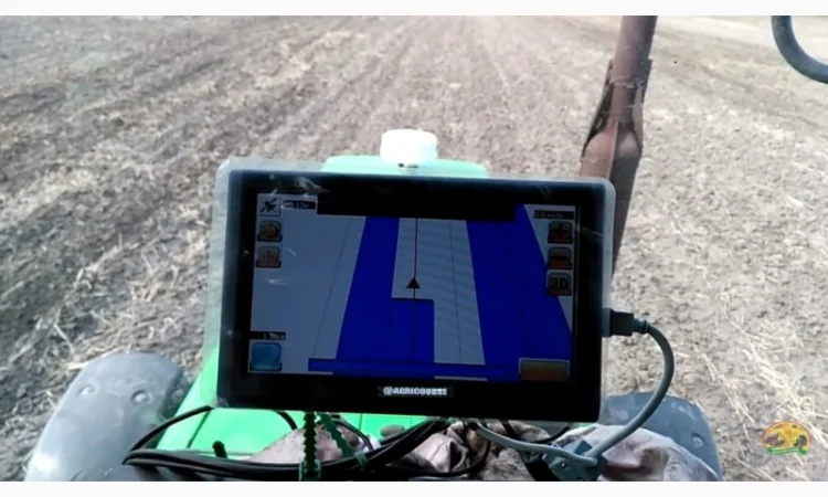 Параллельное вождение - система Агрокурс - фото № 1