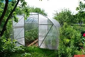 Теплица под пленку - фото № 1