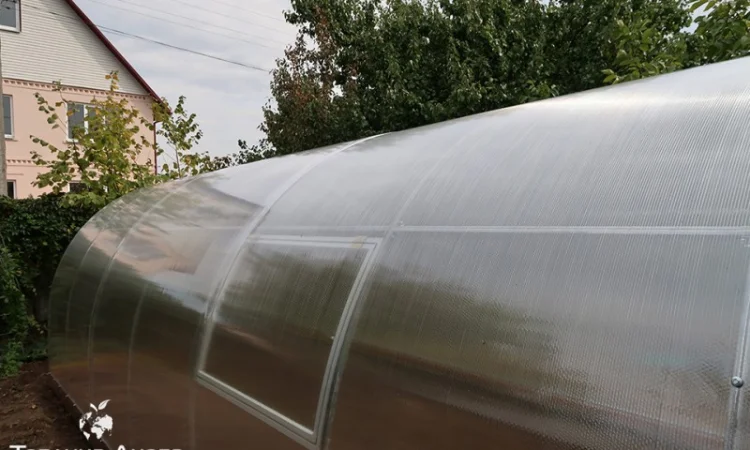 Дачные теплицы под пленку и поликарбонат - фото № 7