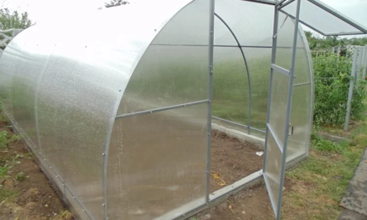 Теплица из поликарбоната с модульной системой сборки - фото № 1