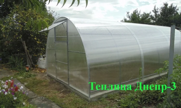 Теплиця з полікарбонату з модульною системою збирання - фото № 1