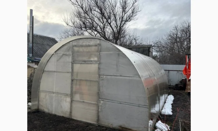 Продається готова теплиця з полікарбонату з котлом. Розмір 4м х 8м - фото № 3