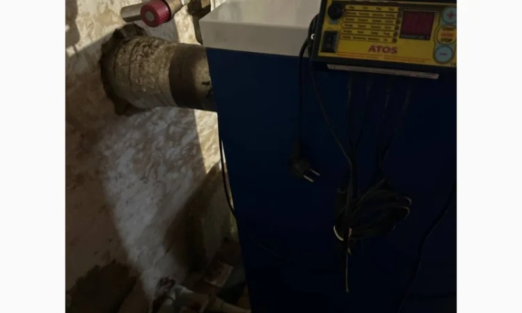 Продається готова теплиця з полікарбонату з котлом. Розмір 4м х 8м - фото № 7