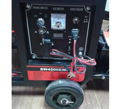 Генератор Swan Plus SW4500EWS-I бензиновый со стартером 2.8 кВт - фото № 2