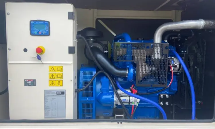 Дизельный генератор FG Wilson P88-3 - Perkins - 88 kVA 2022 г - фото № 8