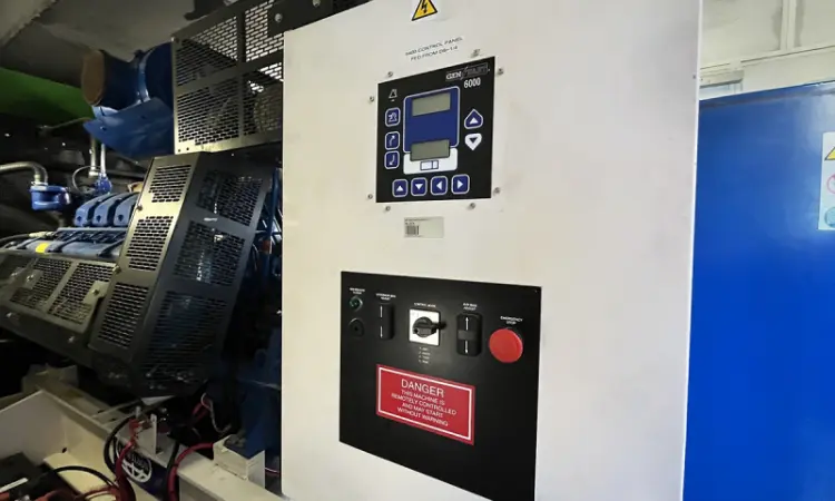 FG Wilson 1650 kVA Perkins 2005 г - фото № 9