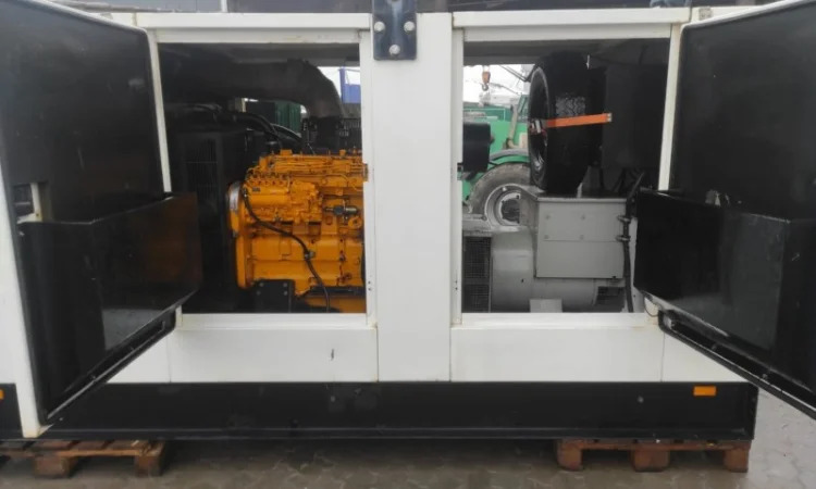 Дизельний генератор Leroy Somer (john deere) 120 квт Мотор кумінс - фото № 4