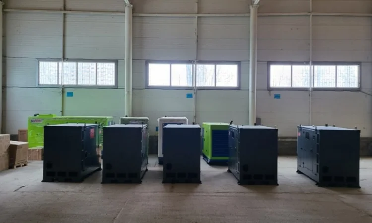 Дизельный генератор 3, 5, 25 50, 60, 80, 100, 120, 150, 200, 250, 1000 кВт склад Наличие - фото № 3