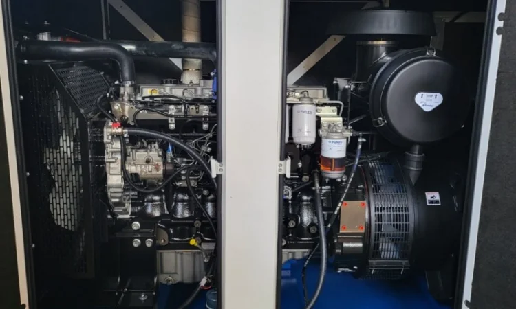 САТ 22 кВА/17, 6 кВт Дизель генератор 33, 60, 88, 110, 160, 200, 250, 500, 1000 гарантія 48місяців - фото № 8