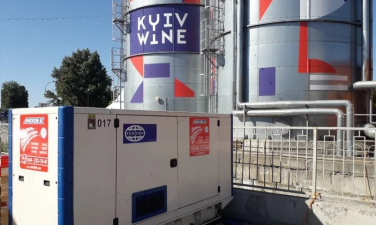 Аренда дизельного генератора 165 кВА/ 132 кВт - фото № 1