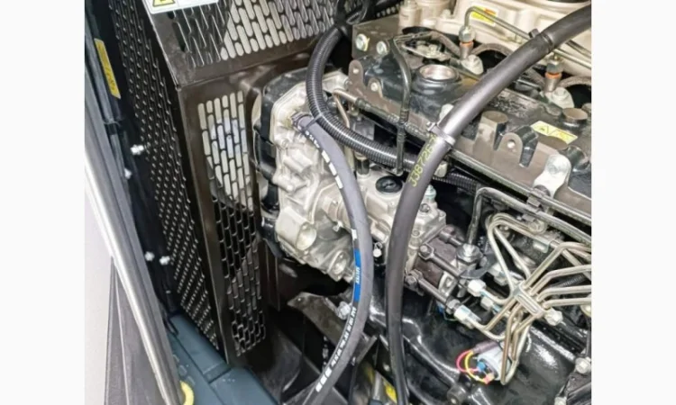 Дизельний генератор модель 110PE Perkins 1104A-44TG2 - фото № 6