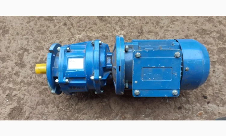 Моторедуктора Motovario, 4шт - фото № 4