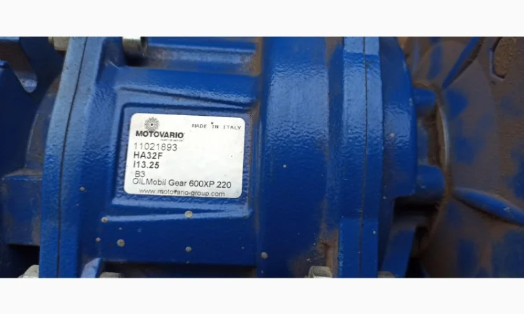 Моторедуктора Motovario, 4шт - фото № 5