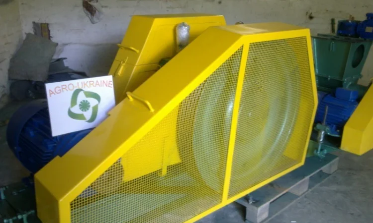 Пресс для изготовления топливных брикетов Вектор БТ60 - фото № 4