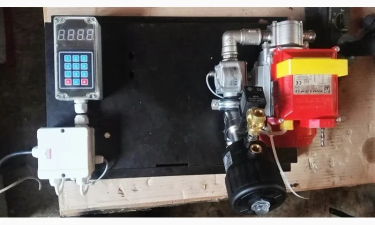 Проточный смеситель дозатор жидких компонентов - фото № 4