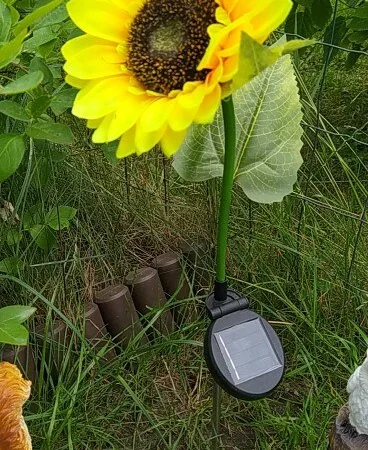 Подсолнух на солнечной батарее садовый фонарь - фото № 4