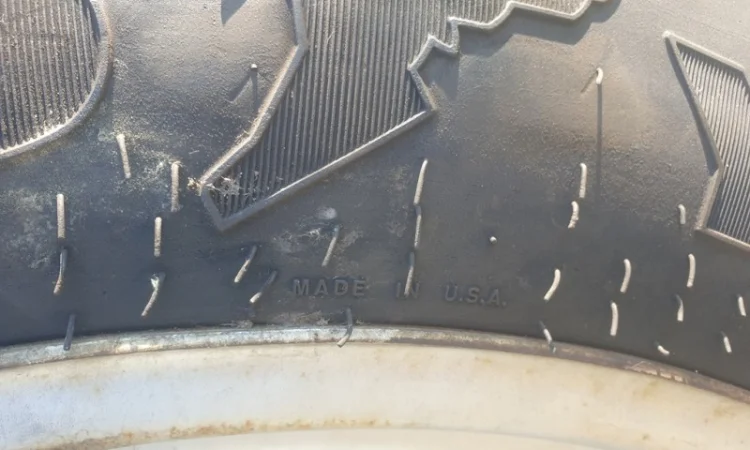 Колесо Goodyear DT800 320/85R34, диск GKN 10x34 - фото № 1