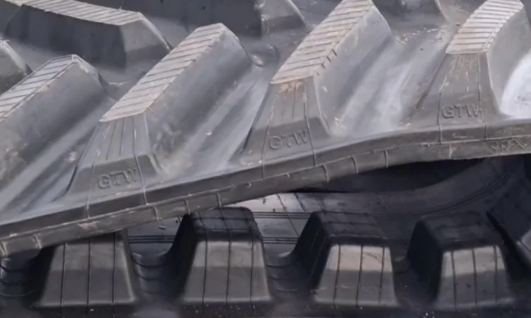 Гумові гусениці 635x178x38N для комбайнів Claas - фото № 3