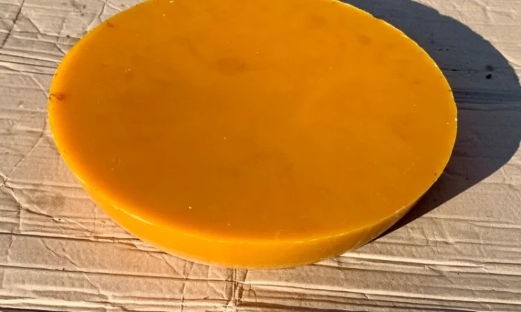 Продам бджолиний віск високої якості - фото № 2