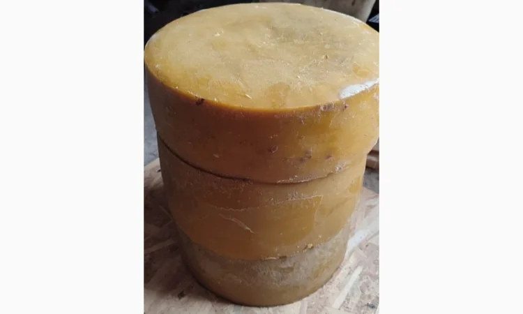 Натуральний бджолиний віск - фото № 1