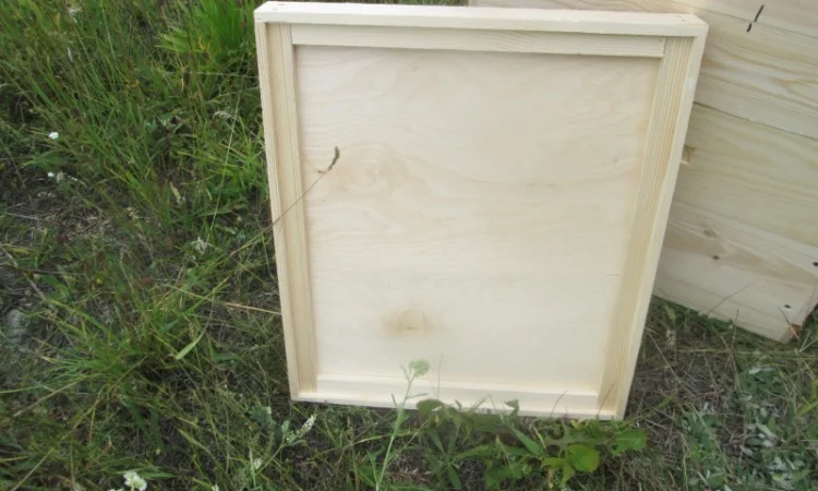 Продам дно, подкрышник и крышку к ульям собственного производства - фото № 1