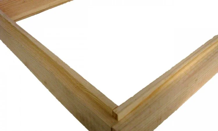 Підкришник для вулика на 12 рамок із хвойної деревини - фото № 1