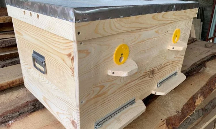 Улей-лежак на 20 рамок «под ключ» для стационарной пасеки - фото № 2