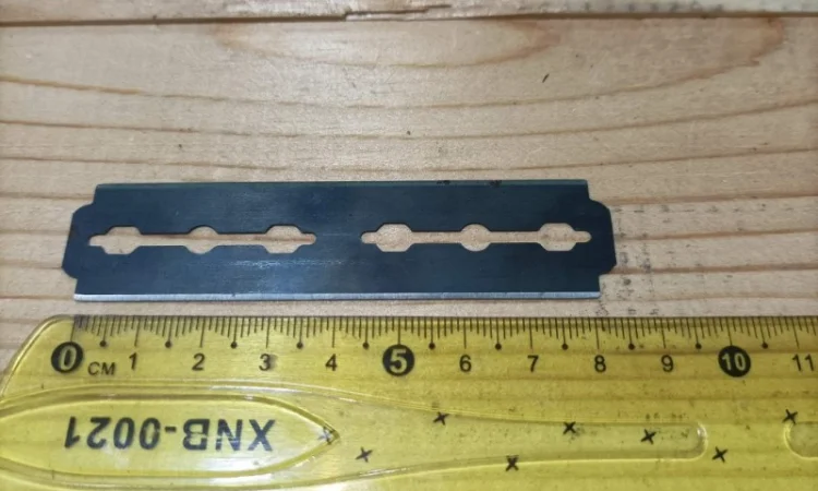 Лезо 80х20, лезвие для изготовления скребков - фото № 2