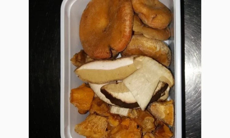 Мікс морожених грибів - фото № 1