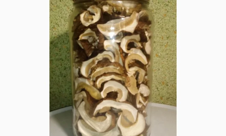 Молоді шапочки білі/белые гриби першого сорту сушені з Карпат (білий/белый гриб) - фото № 2