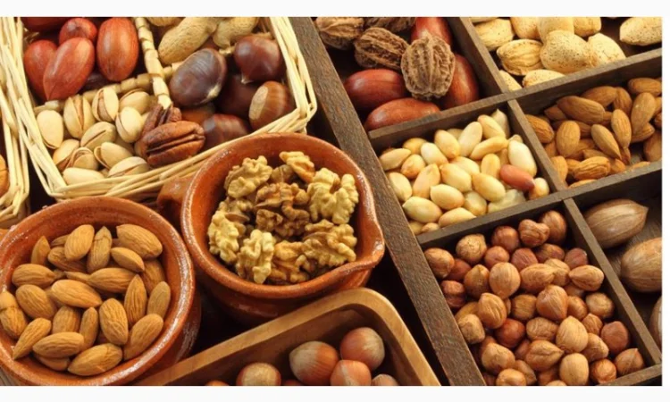 Орехи: бразильский, макадамия, фундук, пекан миндаль, кешью, фисташки, Ассортимент орехов - фото № 1