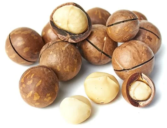 Макадамия в скорлупе - фото № 1
