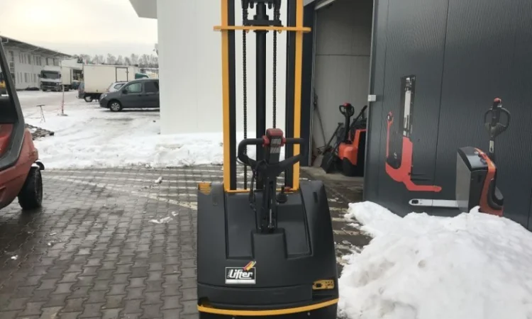 Штабелер электрический поводковый LIFTER 1, 2т 3, 5м - фото № 6