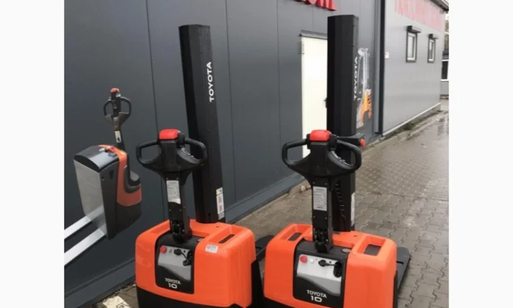 Штабелер електричний самохідний Toyota BT sp 10 160см-висота підйому - фото № 3