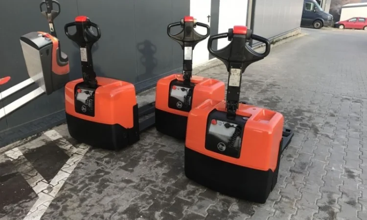 Электротележка Toyota BT Lwe 130 1.3т 2011р вага тележки 200 кг - фото № 1