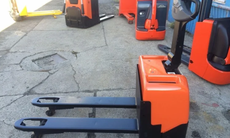 Электротележка Toyota BT Lwe 130 1.3т 2011р вага тележки 200 кг - фото № 7