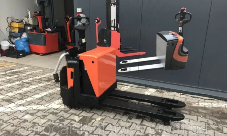 Электротележка TOYOTA BT LPE 2т 2013 батарея грудень - фото № 4