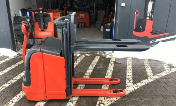 Штабелер електричний LINDE L14 1, 4т 1.5м-висота підйому - фото № 1