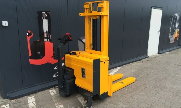 Штабелер электрический JUNGHEINRICH 1, 25т 2, 9м - фото № 4